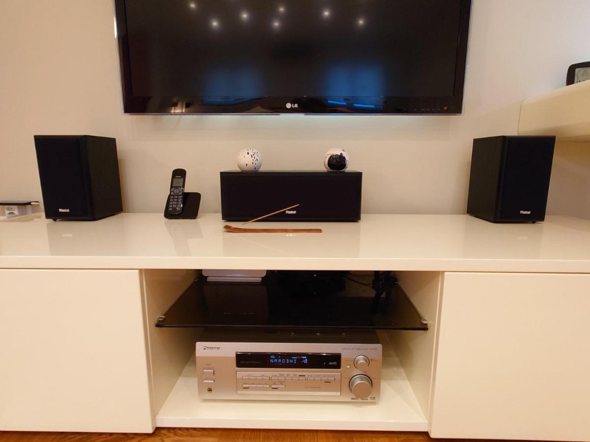 Apartman Mare Nostrum**** Apartment Rijeka Luaran gambar