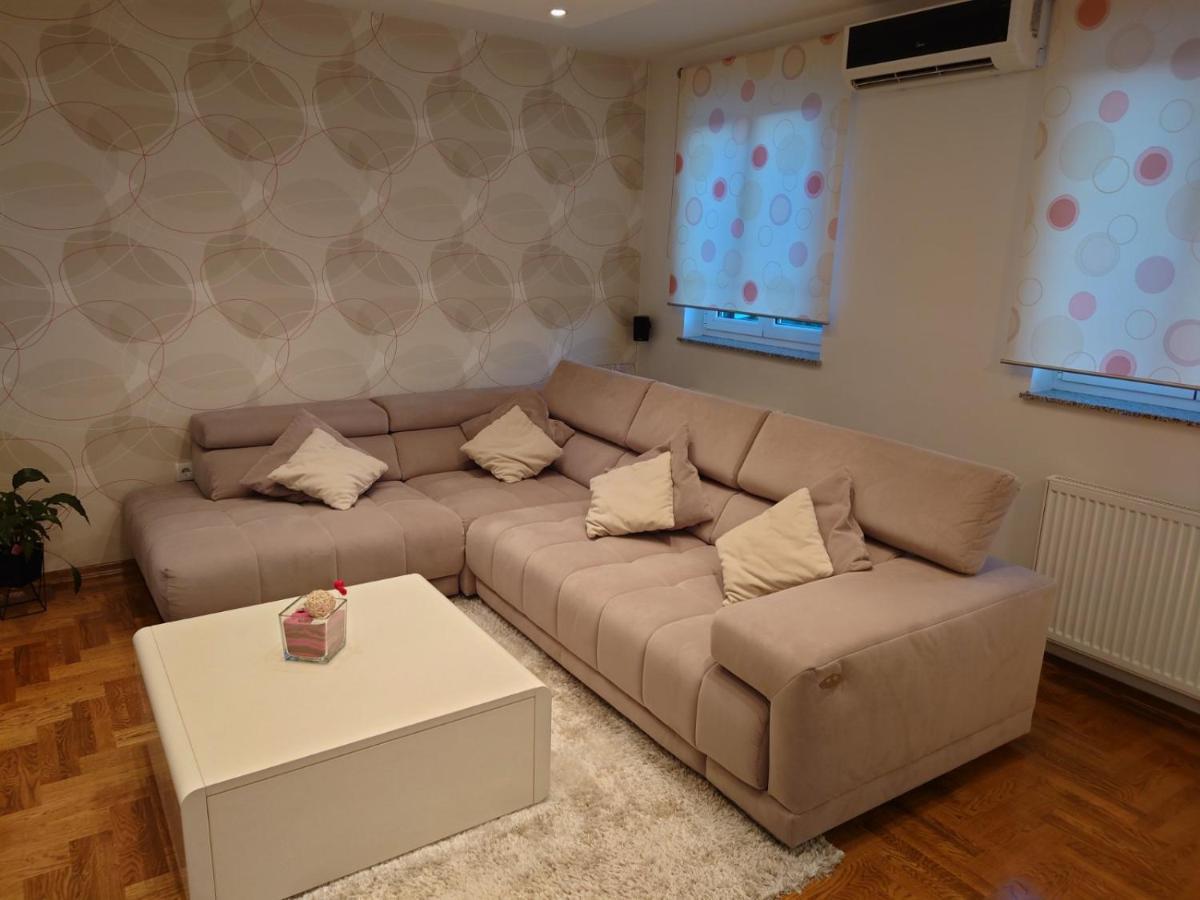 Apartman Mare Nostrum**** Apartment Rijeka Luaran gambar
