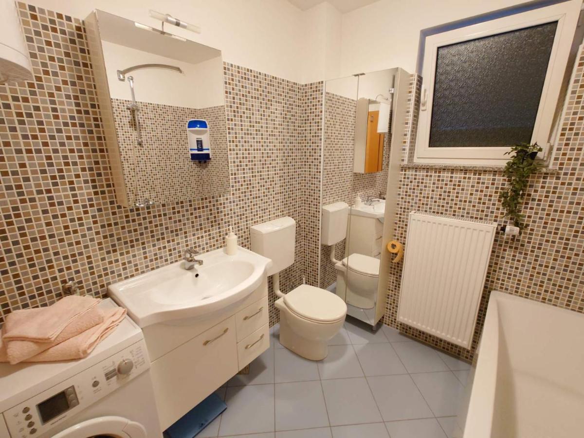 Apartman Mare Nostrum**** Apartment Rijeka Luaran gambar